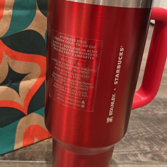 NWT Stanley X Starbucks Cup RED 40z HOLIDAY 2023! - Picture 2 of 6